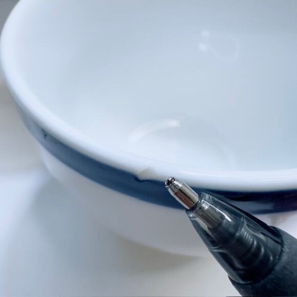 Williams-Sonoma Flat Cup Brasserie Blue Set of 4 White w/Blue Band Japan - Picture 5 of 14